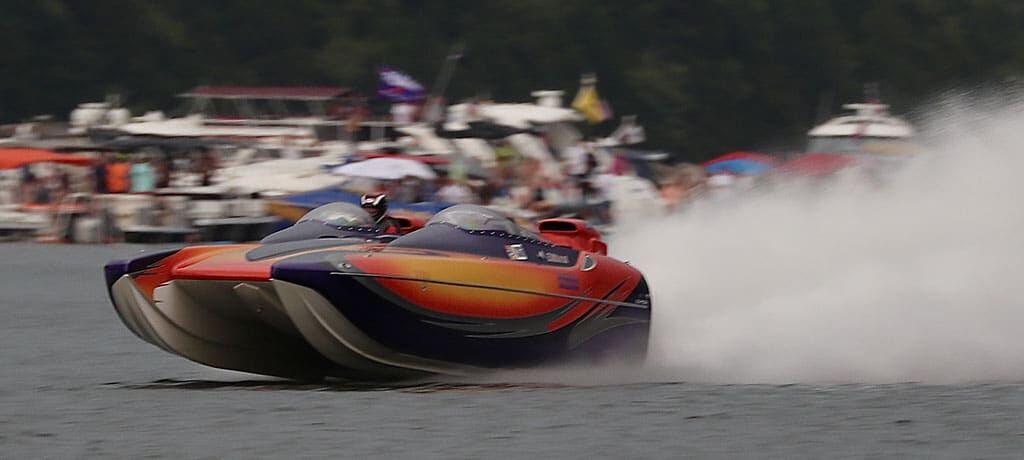 Shootout - 'Fatal Attraction' Eliminator - 2012 Top Gun Boat